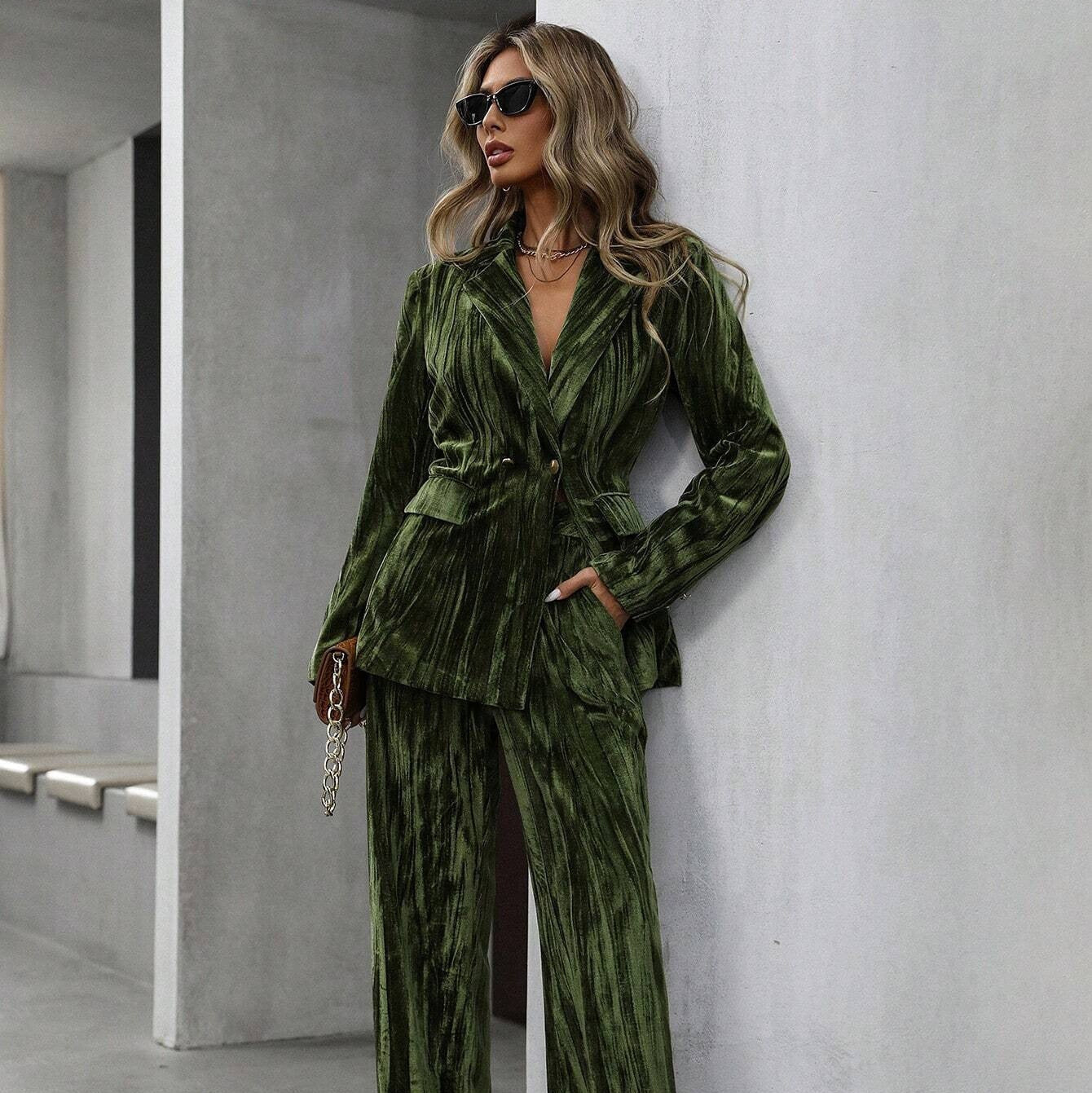 Ruby Velvet 2 Piece Set