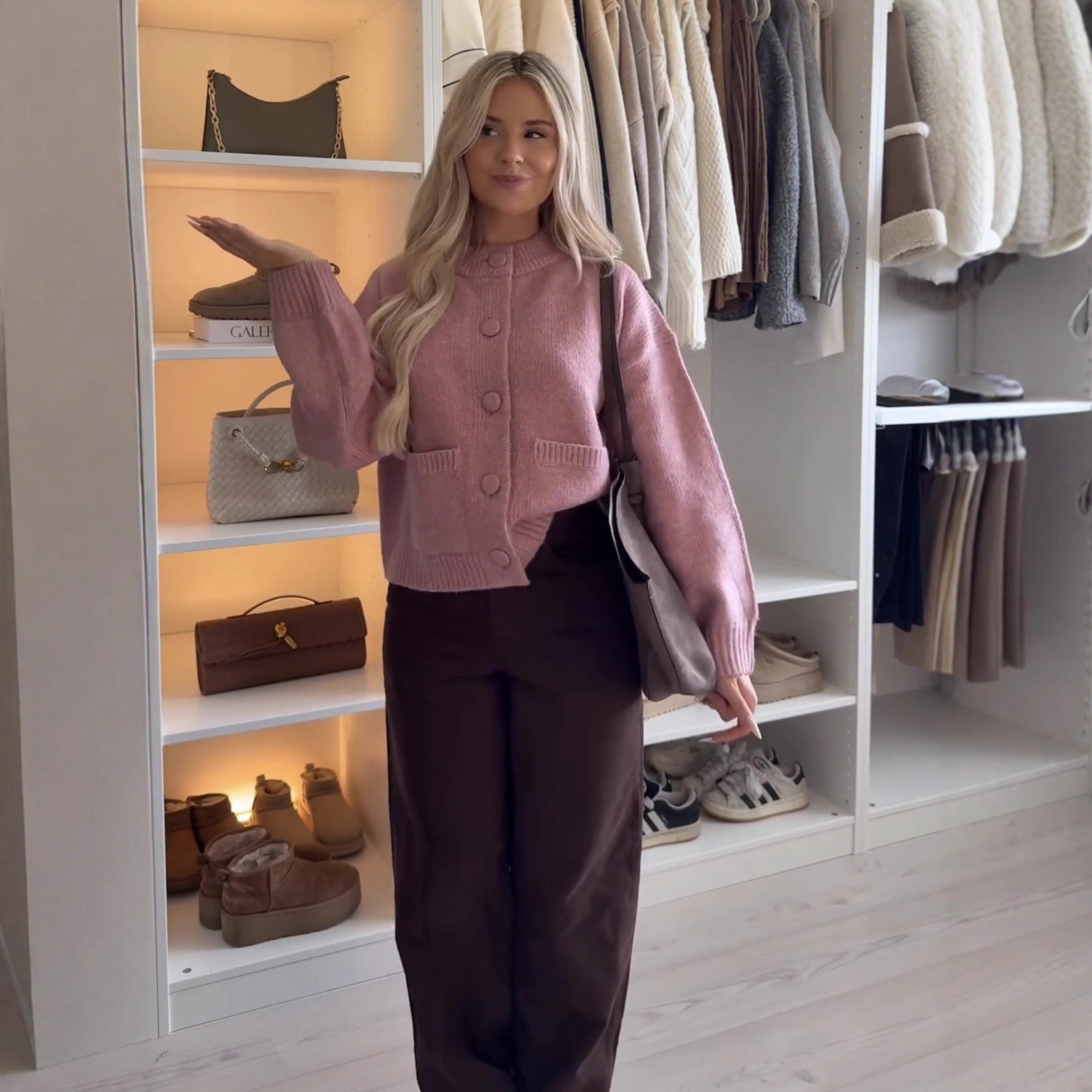 Laura | Knitted Button Cardigan